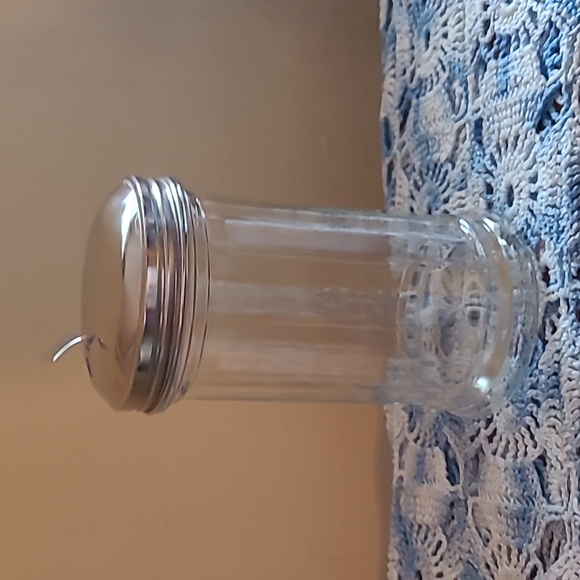 Diner Style Sugar Shaker - Picture 4 of 5